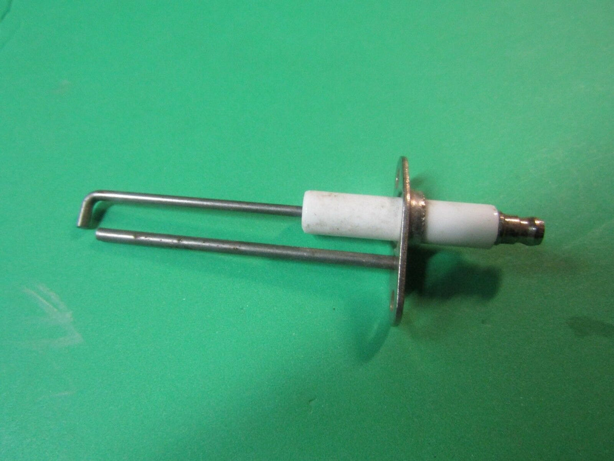 Used Spark Ignitor for Huebsch / Speed Queen / IPSO Dryer M46934